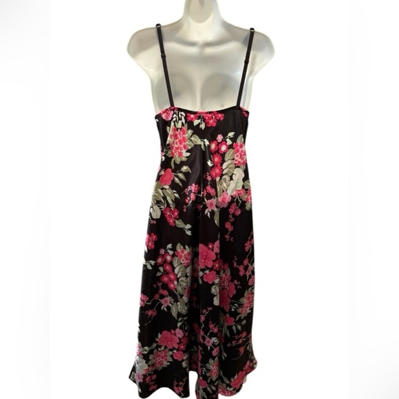 Cacique Floral Black Lace Trim Long Satin Nightgown Sz 18/20 Black and Pink SEXY - Picture 4 of 6